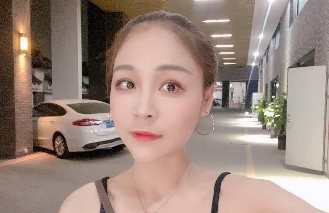 天河区纯情小御姐