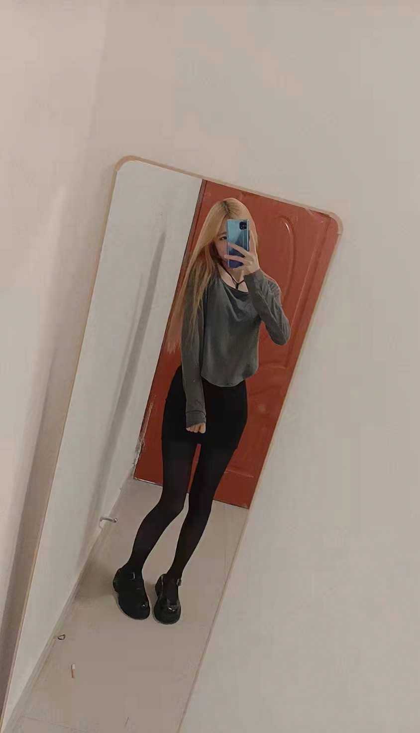 黄埔区00后小年轻妹妹