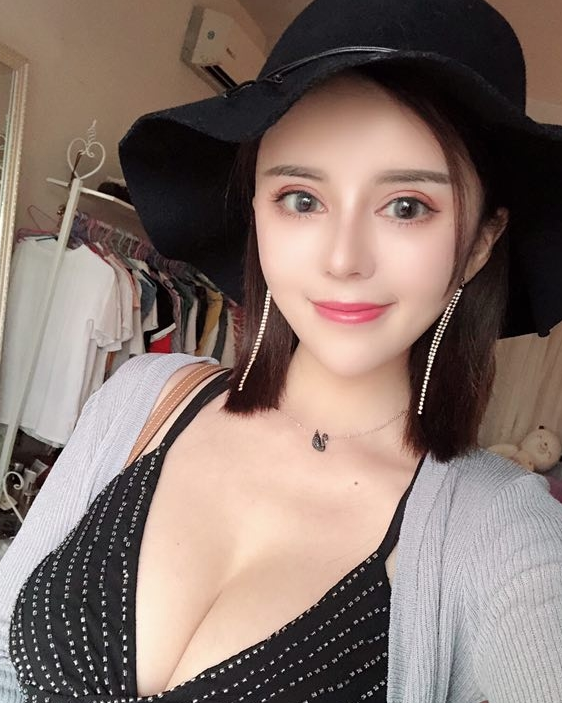 越秀 丽莎 精致美女